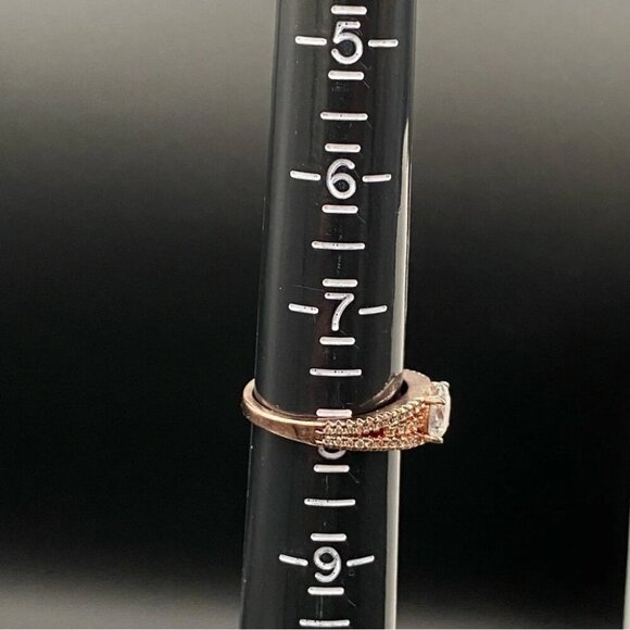 Rose Gold CZ Fashion Ring Size 8 - Picture 7 of 15